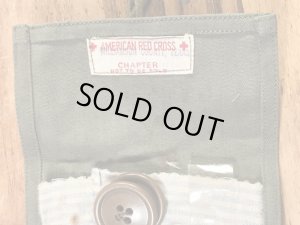 アメリカンレッドクロスのヘリンボーン生地の40’sヴィンテージ裁縫セット