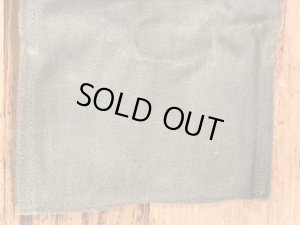 アメリカンレッドクロスのヘリンボーン生地の40’sヴィンテージ裁縫セット