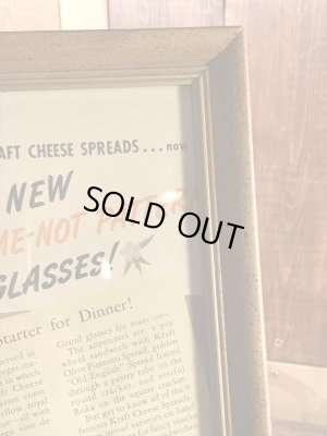 木製の額縁にクラフトチーズの広告が入った40’sヴィンテージ壁掛け