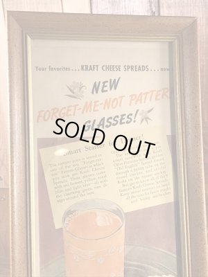 ガラスの額縁にクラフトチーズの広告が入った40年代ビンテージ壁掛け