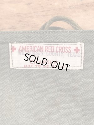 アメリカンレッドクロスのヘリンボーン生地の40年代ビンテージソーイングキット