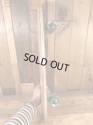 Nash社製のFifteen Toesの60’sヴィンテージウッドスケボー