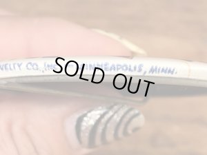 Macalester Colleggのイベント物の50’sヴィンテージ缶バッチ