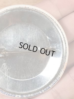 カレッジ物のイベントの70年代ビンテージ缶バッジ