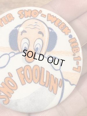 Macalester Colleggのイベント物の70’sヴィンテージ缶バッチ