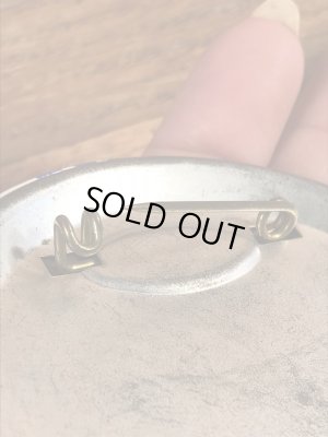 ハイスクール物のフットボールイベントの60年代ビンテージ缶バッジ