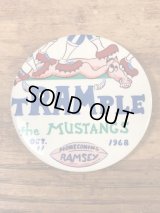 Ramsey Homecoming “Trample The Mustangs” High School Pin Back　ハイスクール　ビンテージ　缶バッジ　フットボール　60年代