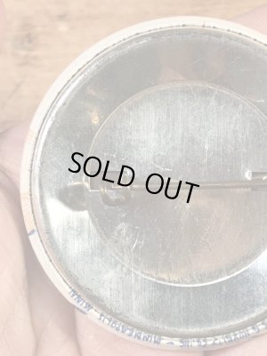 Macalester Colleggのイベント物の70’sヴィンテージ缶バッチ