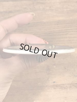 アメリカのハイスクール物の60’sヴィンテージ缶バッチ