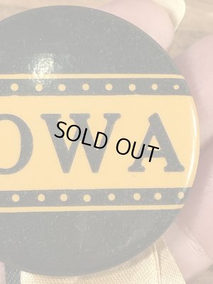 ユニバーシティ物のフットボール大会の50〜60’sヴィンテージ缶バッチ