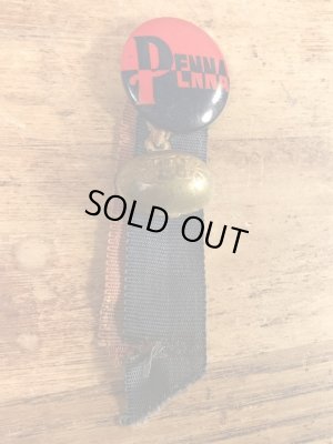 カレッジ物のフットボール大会の40’sヴィンテージ缶バッチ