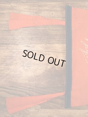 USアーミーのカラーフロッキーの40〜50年代ビンテージペナント