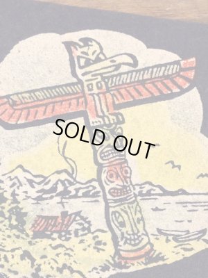 トーテムポールが描かれたスーベニア物の50〜60年代ビンテージペナント