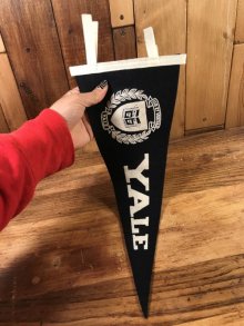 他の写真3: Lux Et Veritas “Yale” College Pennant　イエール　ビンテージ　ペナント　カレッジ　50〜60年代