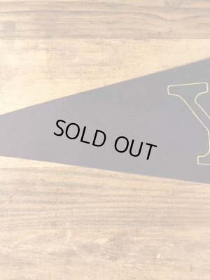 US Navyのユニバーシティ物の30〜40'sヴィンテージフェルトペナント