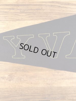 USネイビーのユニバーシティ物の30〜40年代ビンテージペナント