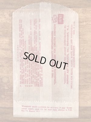 Impko社製のファイヤーの60年代ビンテージ水張りステッカー