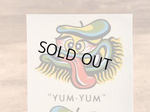 Impko社製のヤムヤムの60年代ビンテージ水張りステッカー