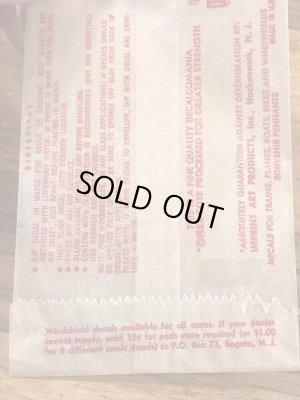 Impko社製のフロムアウタースペースの60年代ビンテージ水張りステッカー