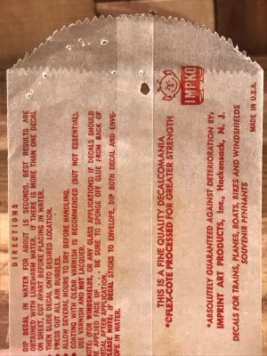 Impko社製のバードの60年代ビンテージ水張りステッカー