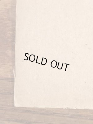 Zoe Mozertが描いたピンナップガールの40年代ビンテージカード