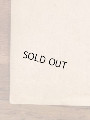 Earl Moranが描いたピンナップガールの40年代ビンテージカード