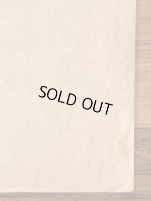 I Must Learn Where To Draw The Lineのメッセージが書かれたピンナップガールの40’sヴィンテージカード