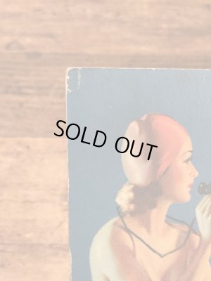 Earl Moranが描いたピンナップガールの40年代ビンテージカード