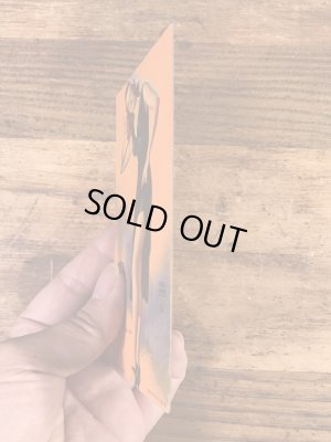 Earl Moranが描いたピンナップガールの40年代ビンテージカード