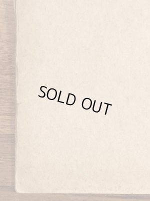 Zoe Mozertが描いたピンナップガールの40年代ビンテージカード