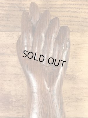 フィグサインの木彫りの70年代ビンテージ置物