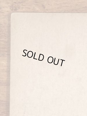 Earl Moranが描いたピンナップガールの40年代ビンテージカード