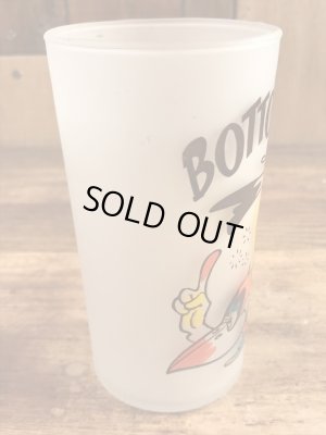 “Bottoms Up!”のメッセージが書かれたキツツキのキャラクターの60年代ビンテージグラス