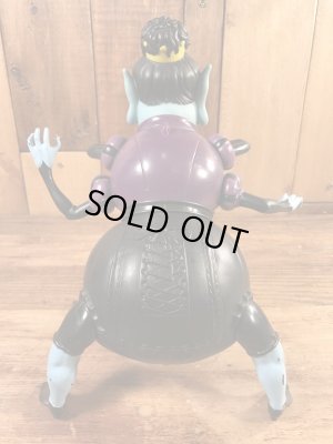 Rose Petal PlaceのNastinaの80’sヴィンテージアクションフィギュア