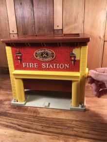 他の写真2: Fisher-Price Little People Play Family Fire Station　リトルピープル　ビンテージ　プレイハウス　フィッシャープライス　70年代