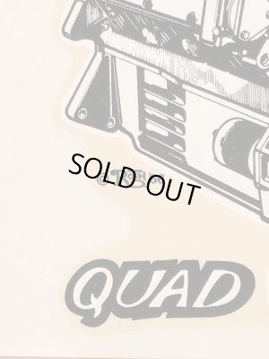 ビッグダディーエドロスのエンジンの60年代ビンテージ水張りステッカー