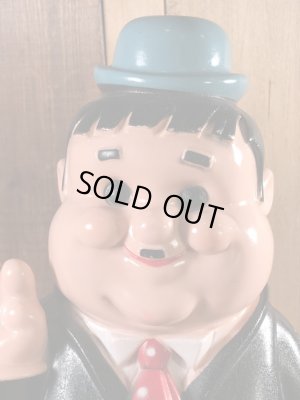 プレイパル社製のローレル&ハーディの70年代ビンテージ貯金箱ドール