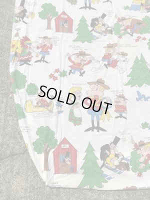 カートゥーンキャラクターのダドリードゥーライトの70年代ビンテージボックスシーツ