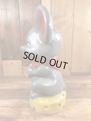 Russ Berrie社製のチーズの上のネズミの70’sヴィンテージコインバンクドール