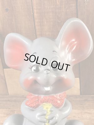 ラスベリー社製のネズミの70年代ビンテージ貯金箱フィギュア