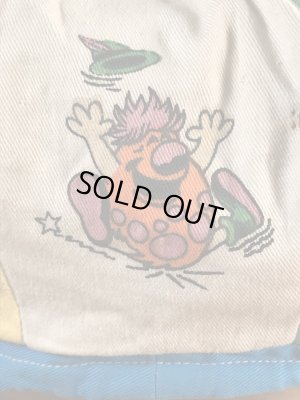 アドバタイジングキャラクターのマジックマウンテンの70年代ビンテージキャスケット