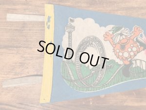 アドバタイジングキャラクターのマジックマウンテンの70年代ビンテージペナント