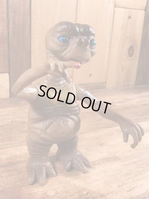 スイッチを入れると目が光るイーティーの80年代ビンテージフィギュア