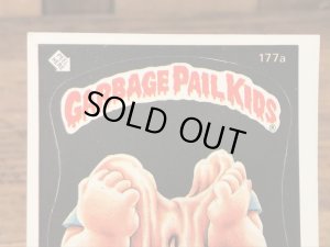 トップス社製のガーベッジペイルキッズの80年代ビンテージステッカーカード