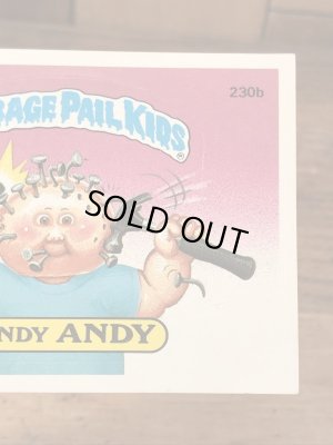 Topps社製のガーベッジペイルキッズの80’sヴィンテージステッカーカード