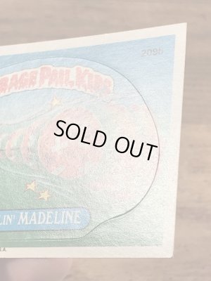 トップス社製のガーベッジペイルキッズの80年代ビンテージステッカーカード