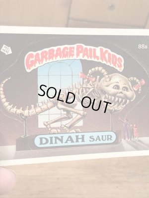 トップス社製のガーベッジペイルキッズの80年代ビンテージステッカーカード