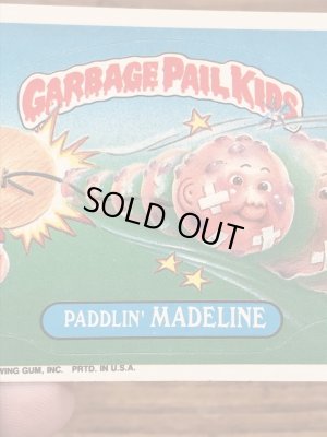 トップス社製のガーベッジペイルキッズの80年代ビンテージステッカーカード