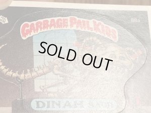 トップス社製のガーベッジペイルキッズの80年代ビンテージステッカーカード