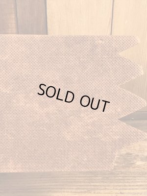 “Before You Louse It Up Thimk”のメッセージが書かれた60’sヴィンテージウッドボード